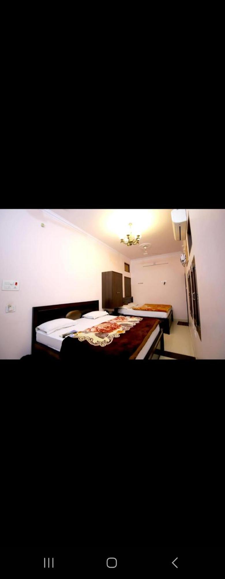 Hotel Blue Star Варанаси Экстерьер фото